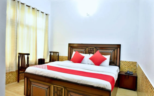 Hotel Snow Retreat by OYO Rooms