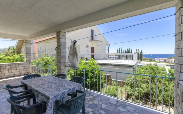 Apartments Ivica