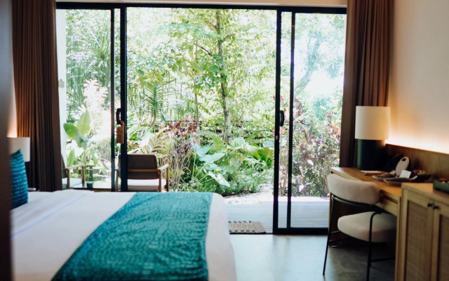 Deep Roots Dive & Yoga Resort