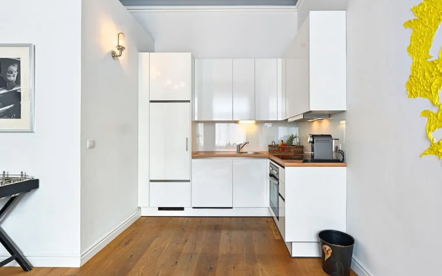 6 Rooms - 1070