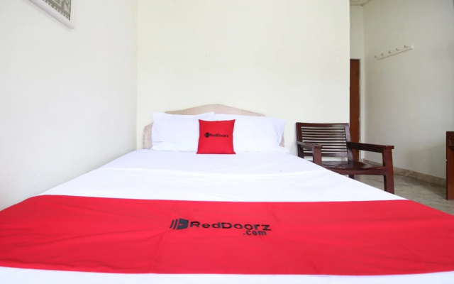 RedDoorz near Sanata Dharma University