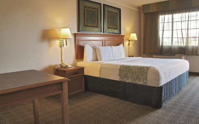 La Quinta Inn by Wyndham Albuquerque Airport