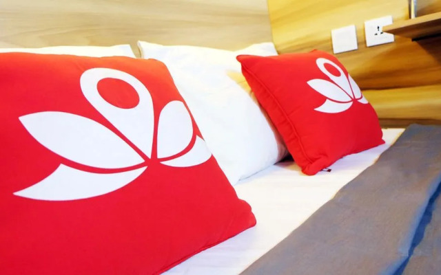 ZEN Hostel Gubeng Station 2
