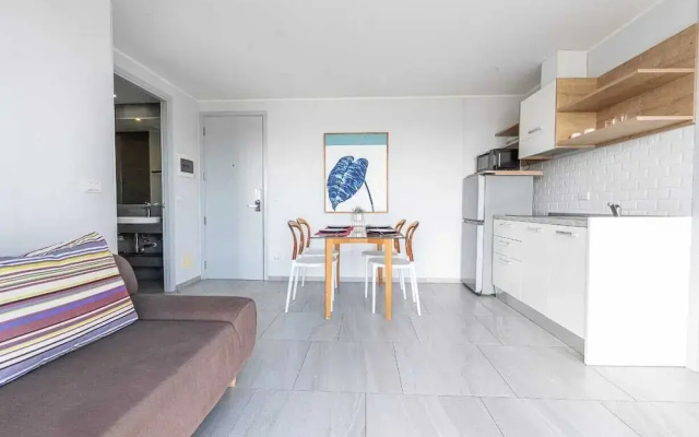 Sleek 2 Bed Apt T2-818