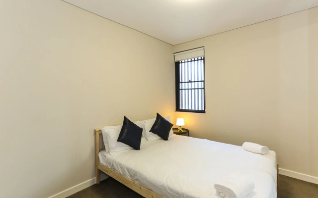 Spacious Apartment at Waitara