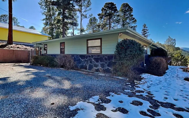 The Crow's Nest by Ruidoso Vacation Rentals