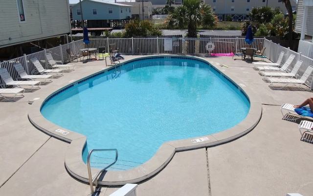 Moonraker 24 condo