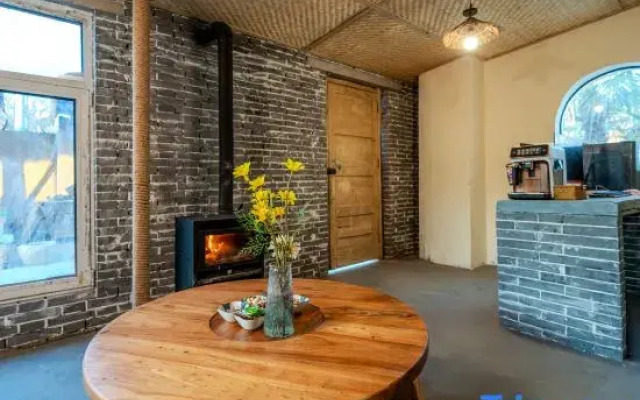 Yueji Homestay (Xi'an Lintong Terracotta Army Tourist Area)