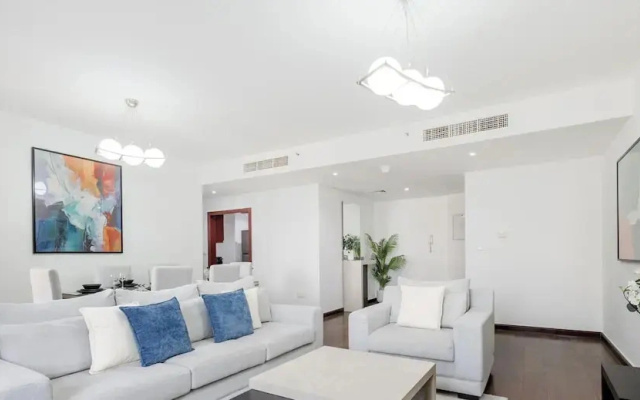 LUX The Murjan Sea View Suite 2
