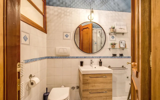Spanish Steps Miracle Suite