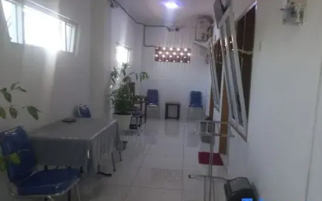 OYO 94771 White House Arafah Syariah