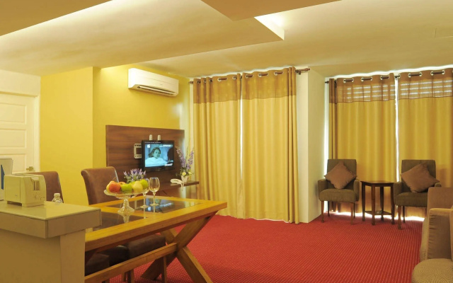 Khalifa Suites Hotel And Apartment