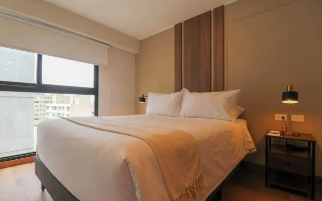 w Dreamlike 2BR w Balcony in Miraflores