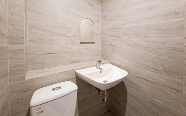 1Br Near Binus Alam Sutera At Collins Boulevard Apartement