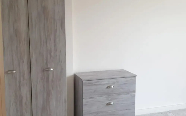 Cityscape Two Bedroom Apartment Ipswich