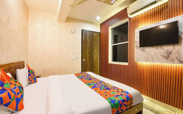 Fabhotel Blu Lagoon Inn