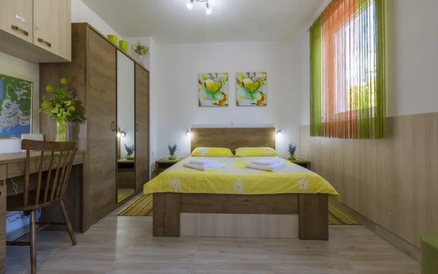 Apartment Zeki