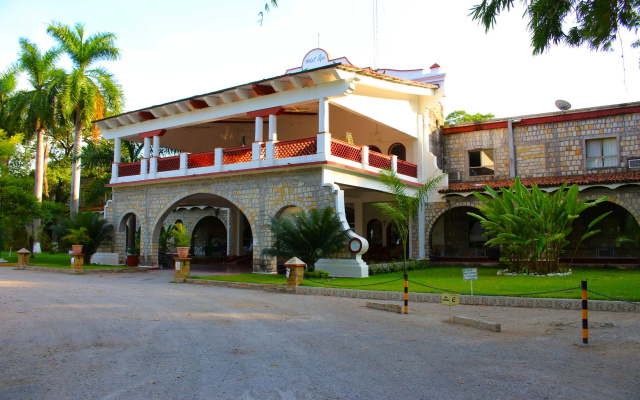 Hotel Spa Taninul