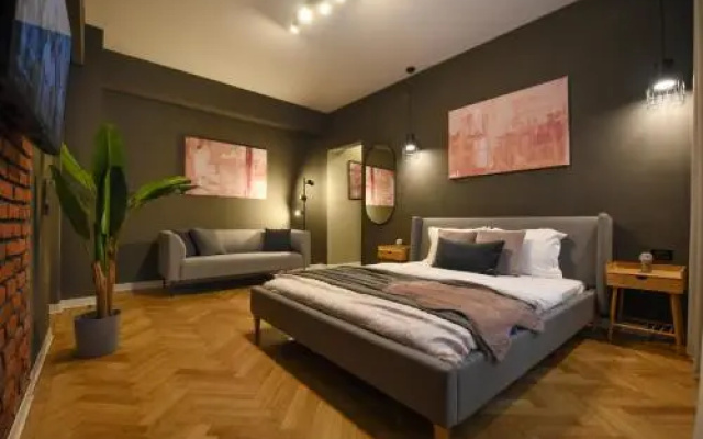 Romana 3 rooms