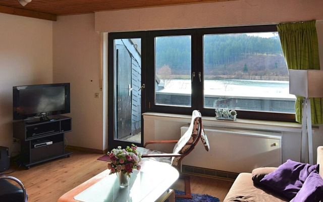 Spacious Apartment in Niedersfeld near Lake