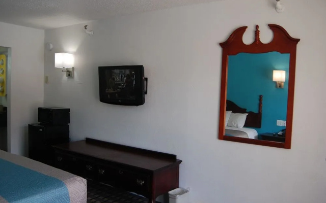 Motel 6 Byron GA