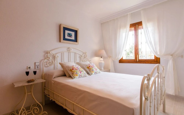 Apartamento Rosmare III Bajo