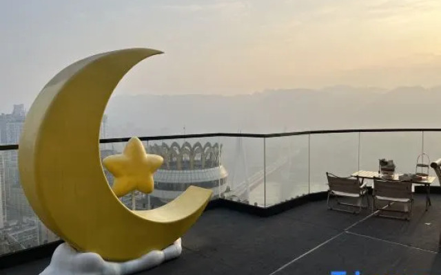 Yunqi River View Terrace Hotel