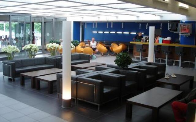 Pirita Marina Hotel & Spa интерьер отеля