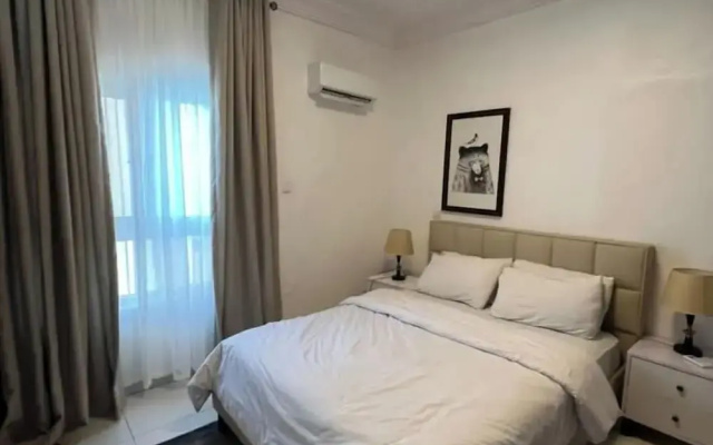 Quintessential Apartments By Signature