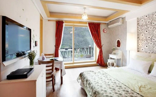 Hongcheon OG Pension