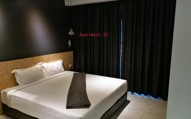 Lumut Waterfront Apartment 62