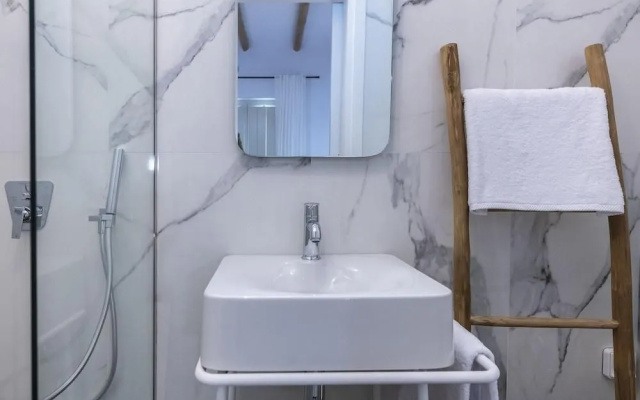Milos Zen Suites
