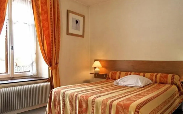 Hotel Du Pont