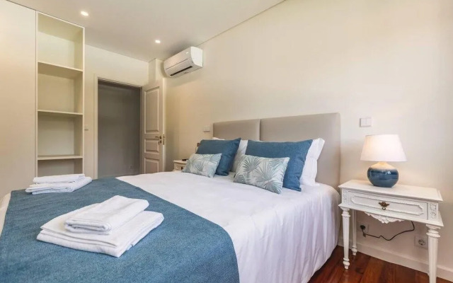 6-bed House - Sleeps 12 - Pool, Bbq, Pool Table