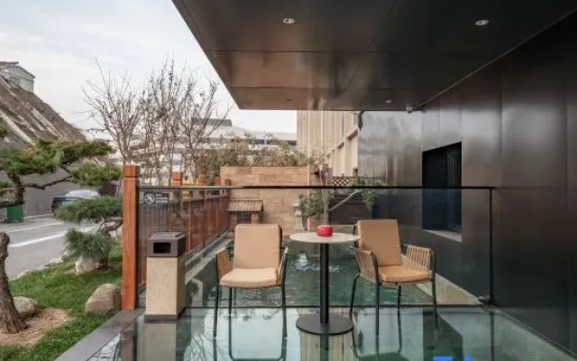 Jinan Jingshi East Road Sunac Mao Atour Hotel