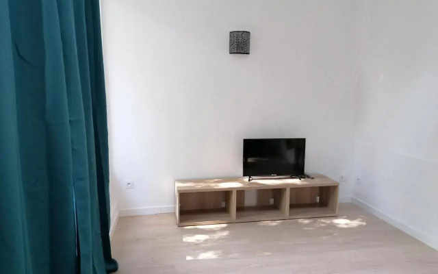 Joli F2 avec jardin