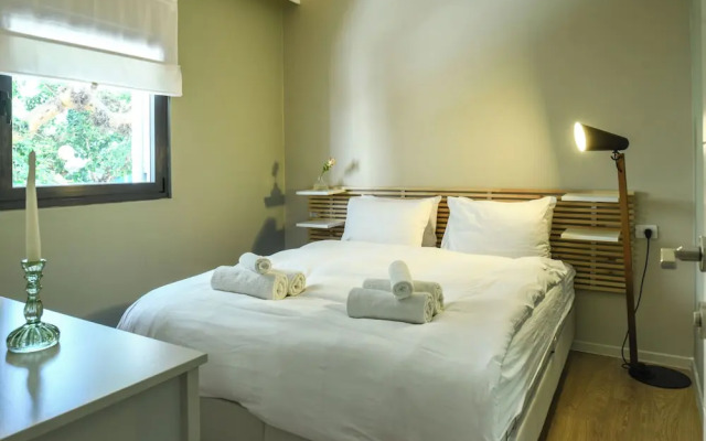 Turquoise 1BR Dizengoff Apt by SeaNRent