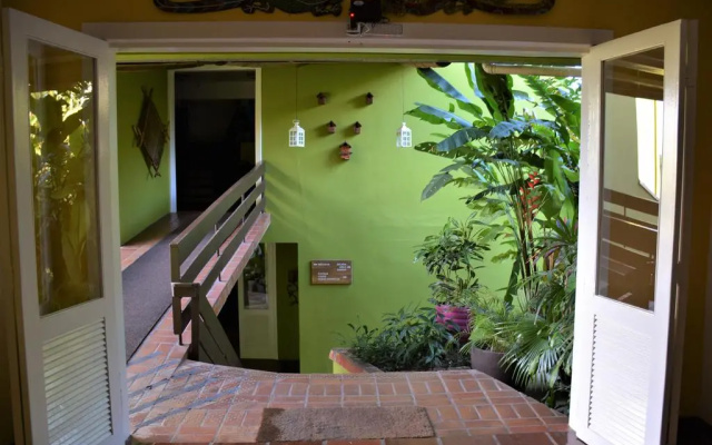 Camboa Capela Hotel