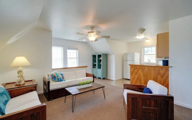 Buxton Apartment ~ 2 Mi to Lighthouse Beach!