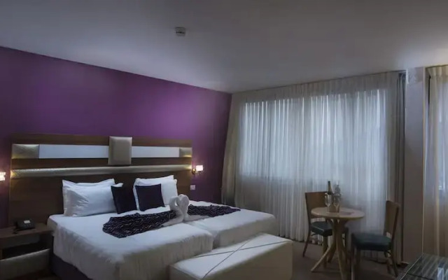 Kinorot Hotel - kosher Le'mehadrin