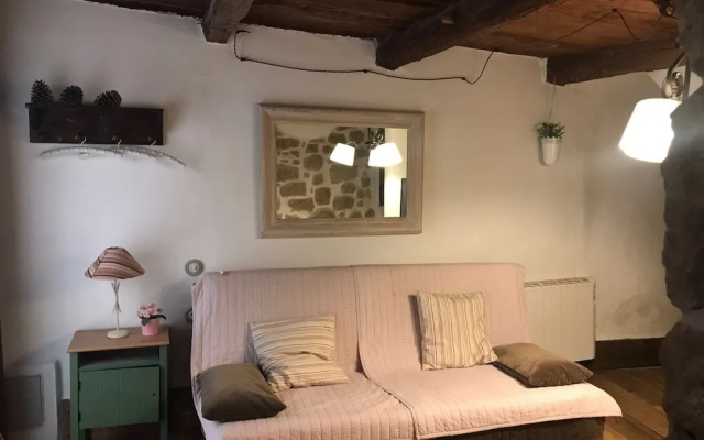 El Encanto de Mora