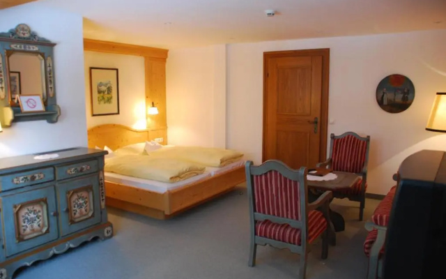 Der Erlhof Restaurant & Landhotel