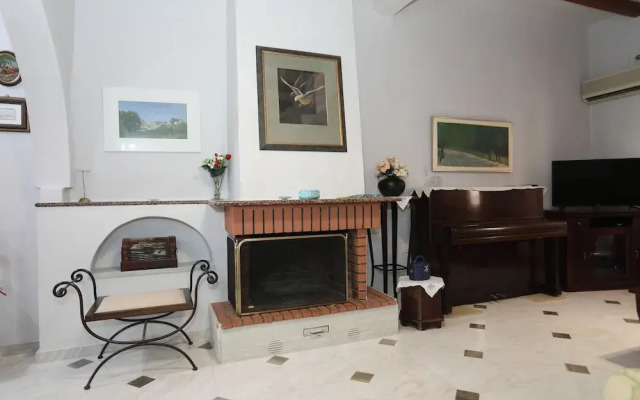 Angelina's House
