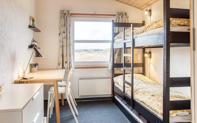 6 Person Holiday Home in Pandrup