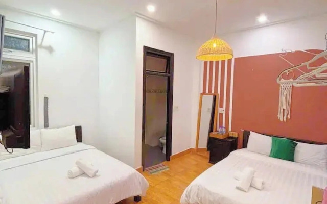 Golden One Hotel