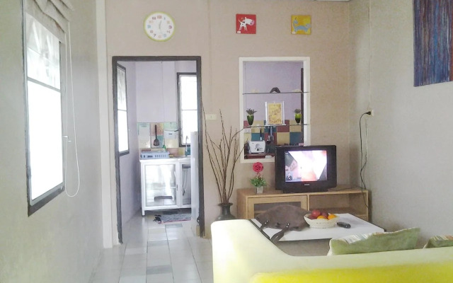 Aree Guesthouse1