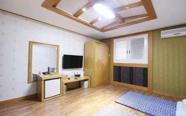 Namwon Hong Kong