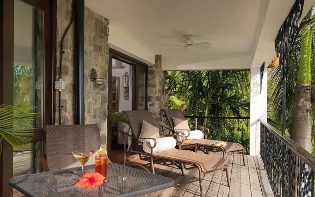 FireFly Hotel Mustique