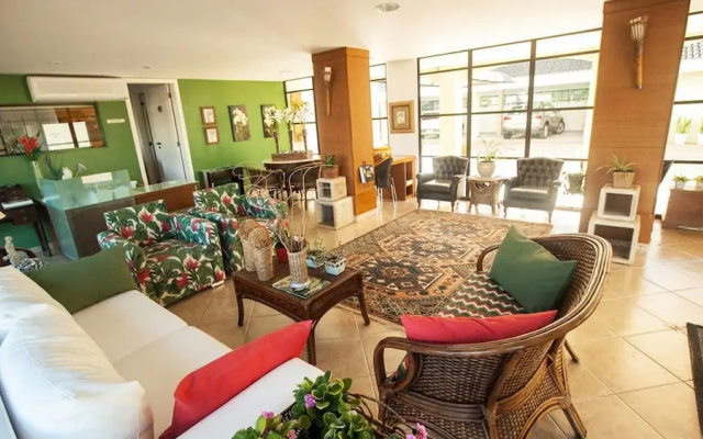 Entremares Residence