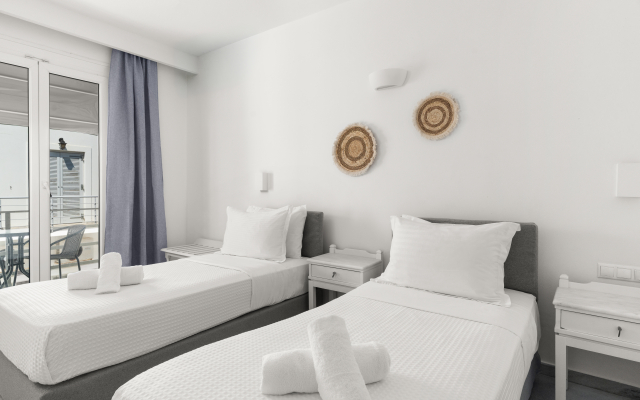 Polos Hotel